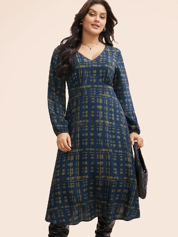 V Neck Plaid Lantern Sleeve Dress